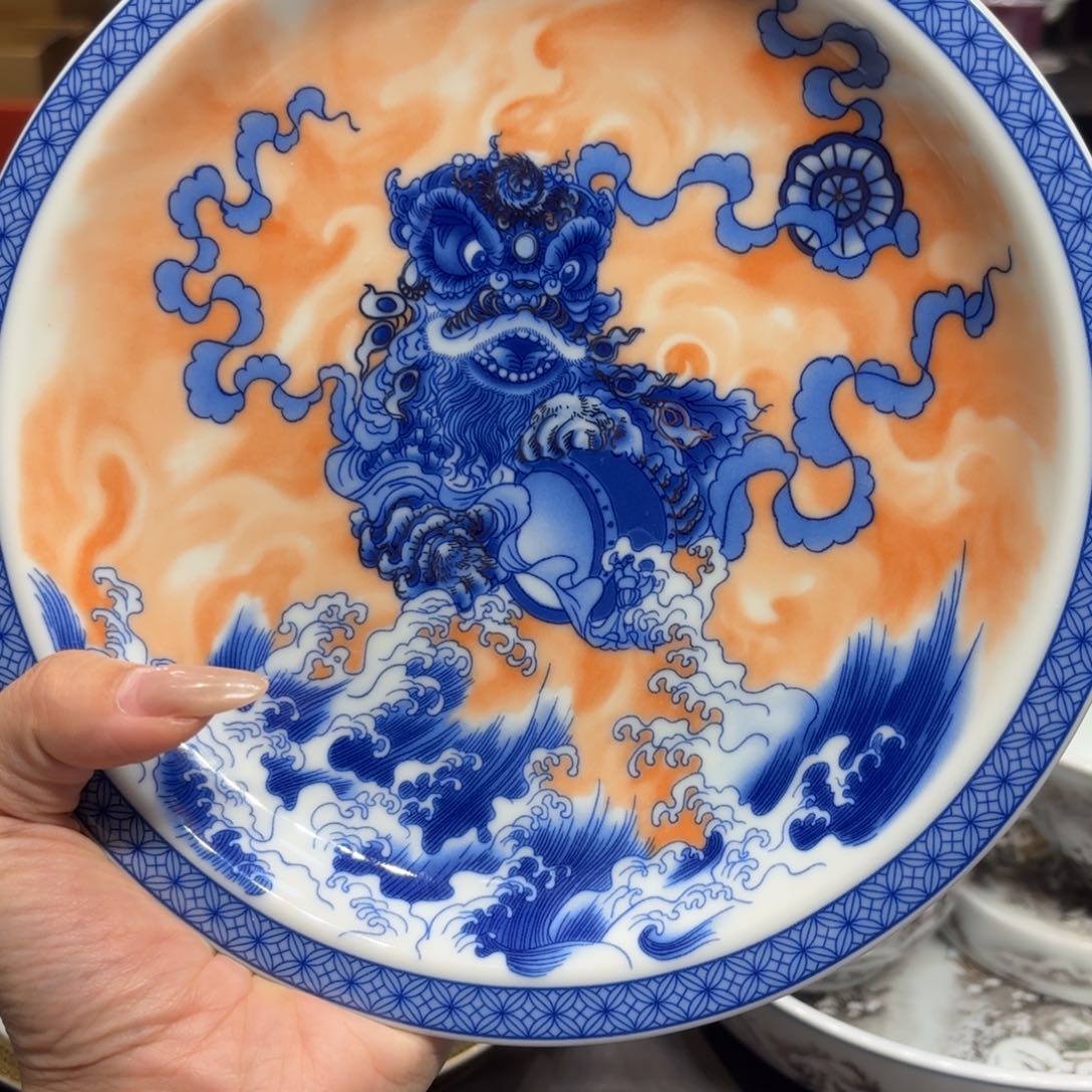杯子小***事景德镇陶瓷艺术展