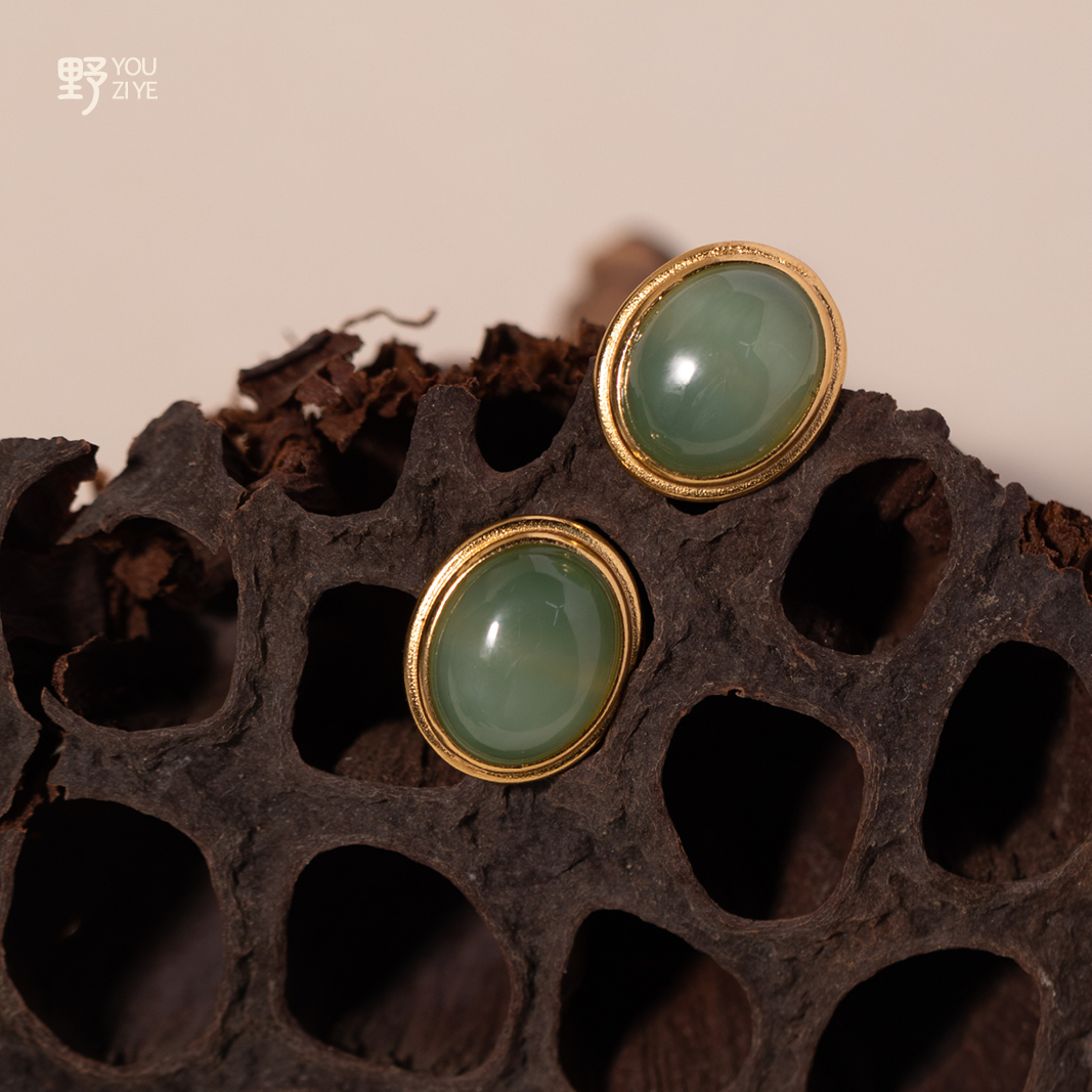 【荧光猫】碧玉  925银耳钉