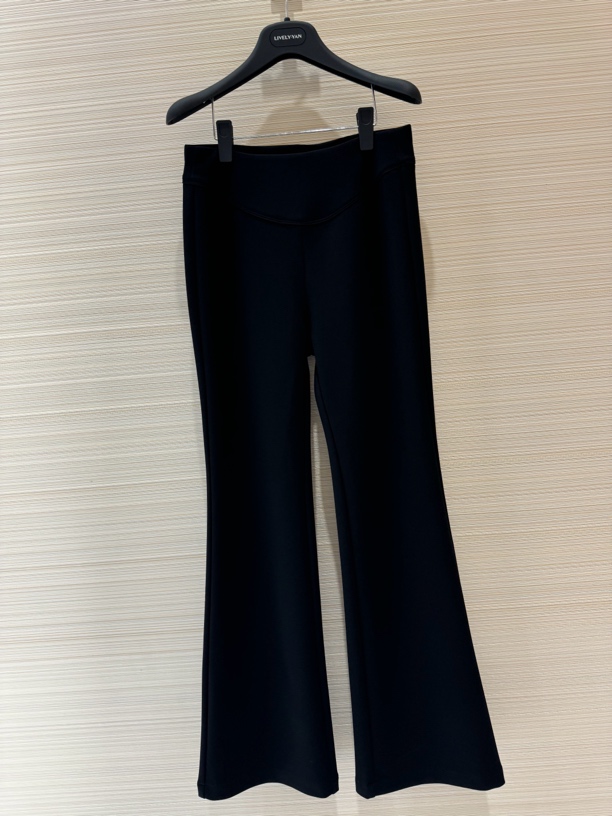 俪妍【LIVELY·YAN】2024秋冬款加磨绒瑜伽微喇裤