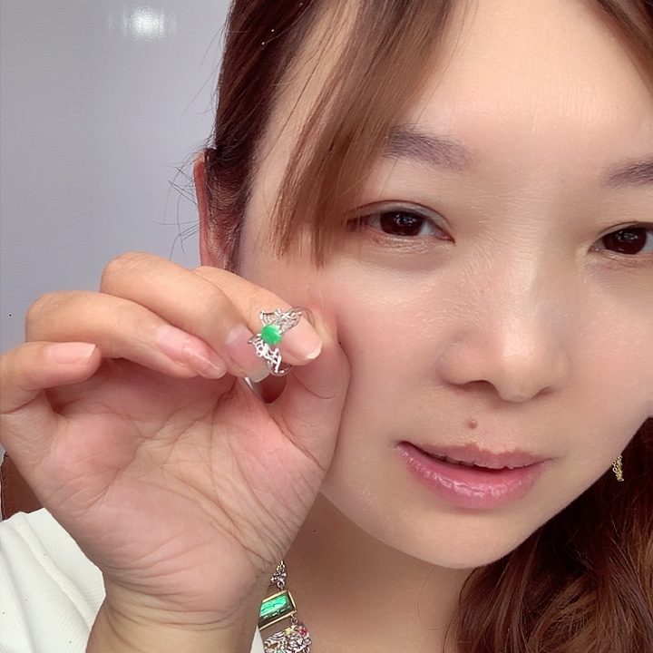 翡翠颈饰银S925镶嵌翡翠