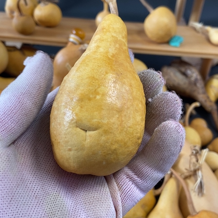 圆**圆葫芦葫芦有瑕疵