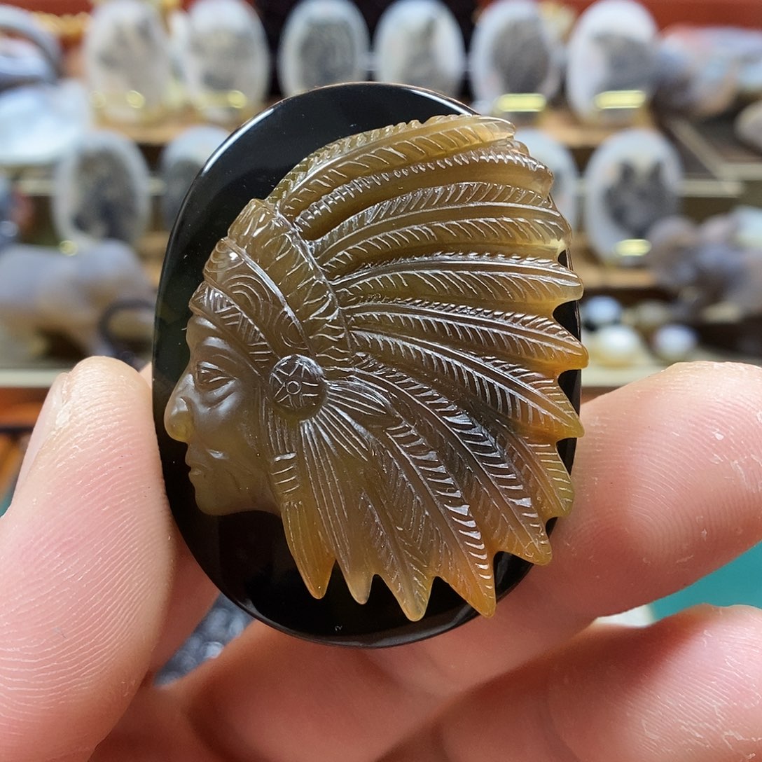 玛瑙/玉髓颈饰未镶嵌