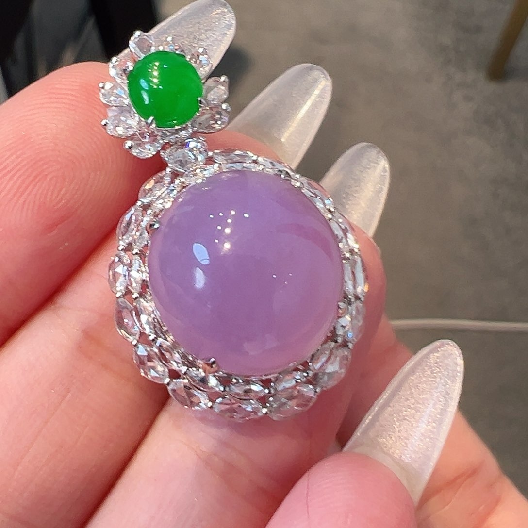 翡翠吊坠(不含链)18K金镶嵌翡翠