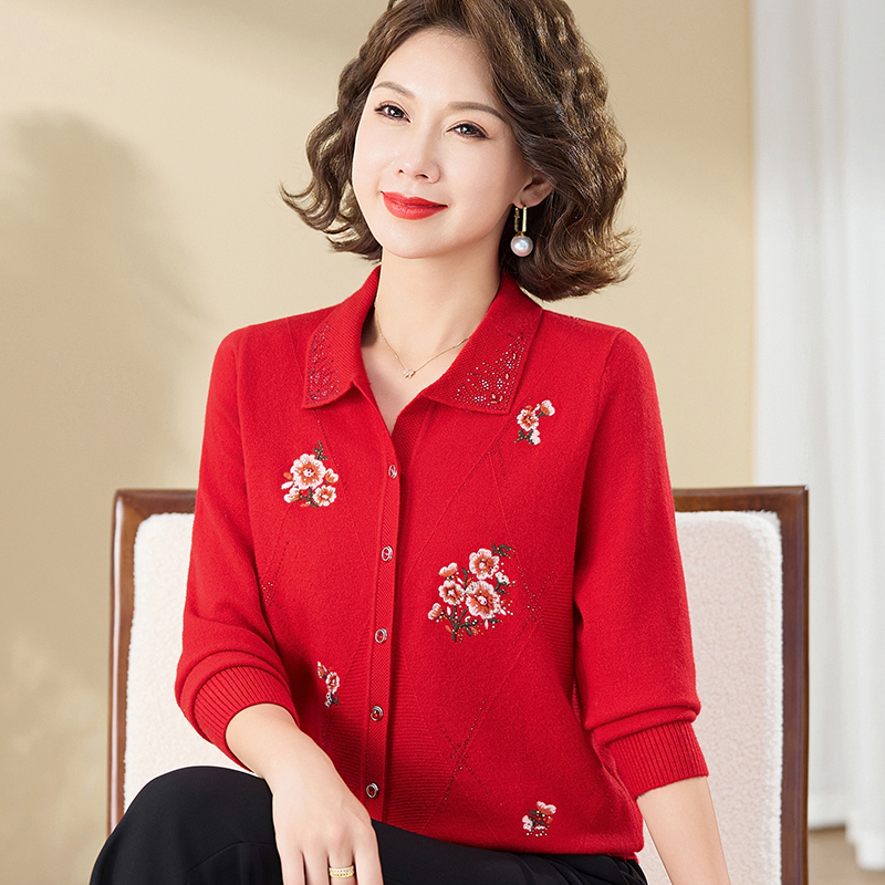 喜婆婆妈妈秋冬绣花薄款翻领针织小衫中年女减龄开衫外套短款打底