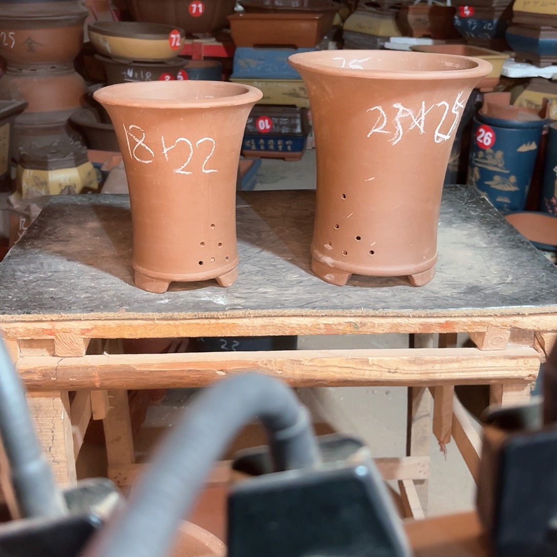 紫砂花盆兰花花盆两个