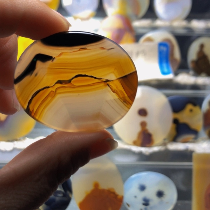 合金玛瑙/玉髓珠宝奇石37