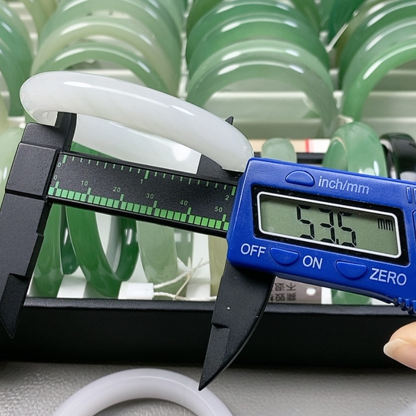 【闪购商品】东陵石颈饰未镶嵌