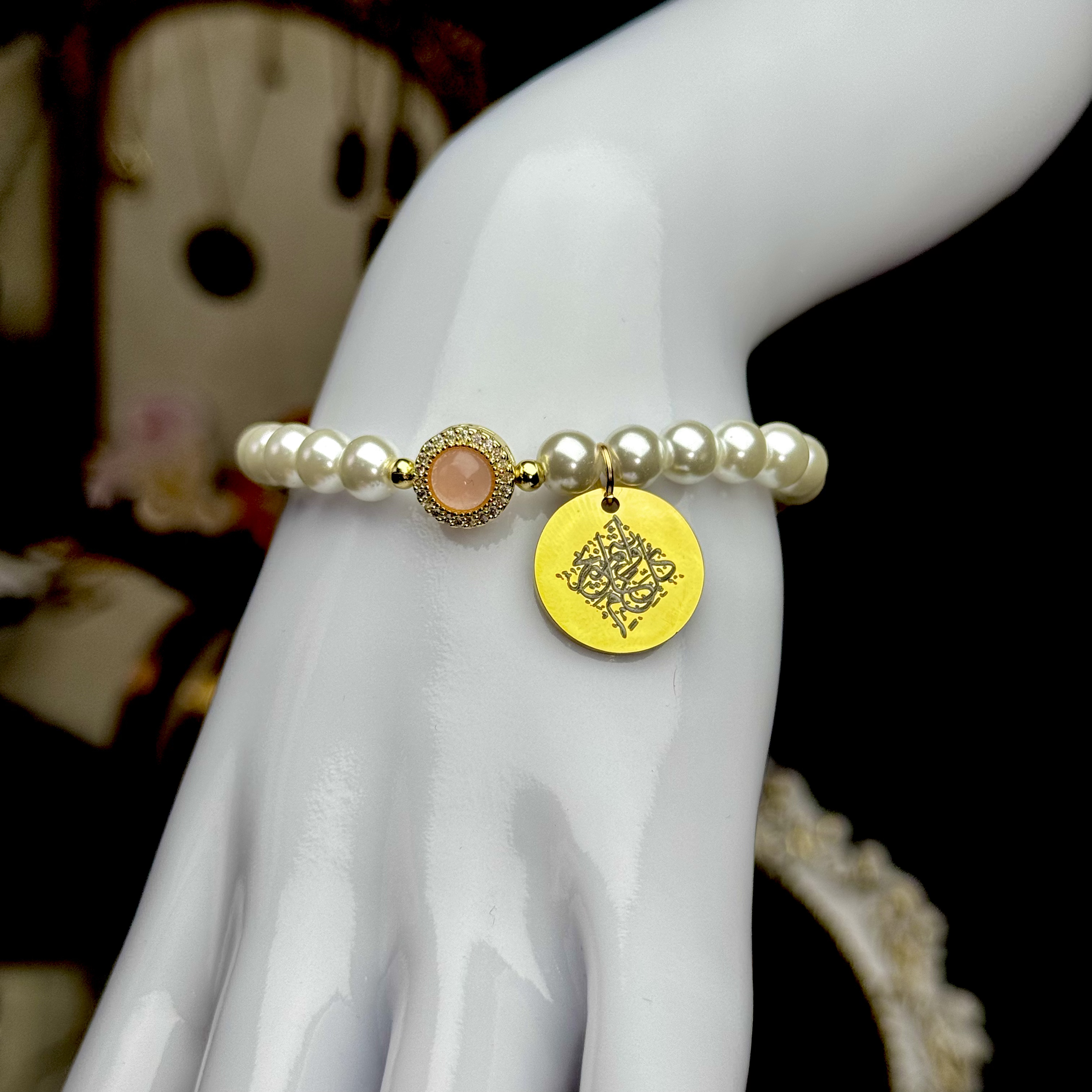 合金仿珍珠手镯 金色轻奢出入平安仿真珠单圈时尚手饰