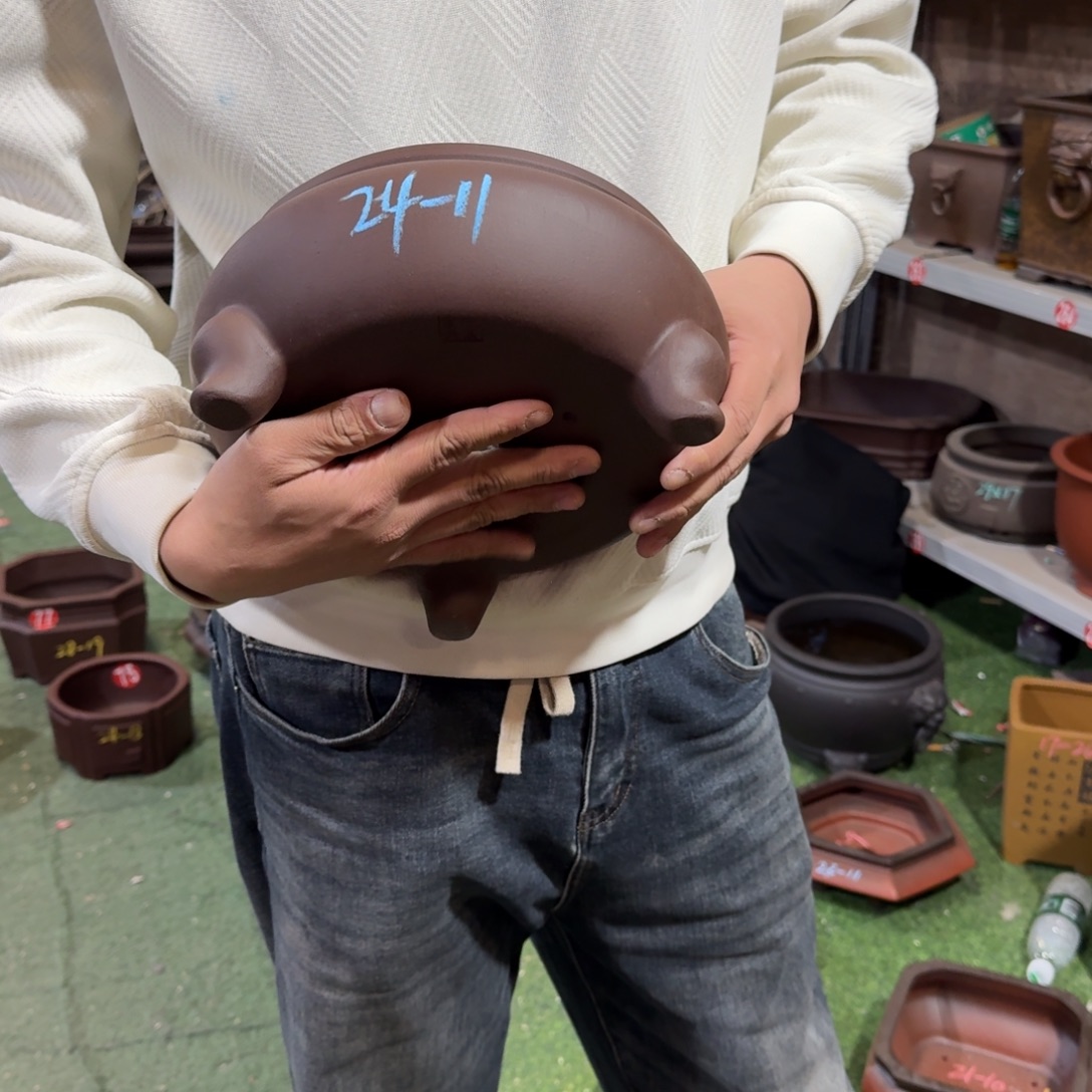 紫砂花盆紫砂花盆