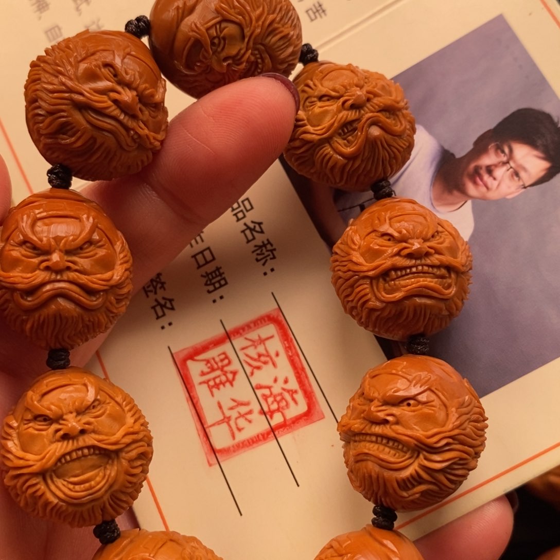 橄榄核手串钟馗头