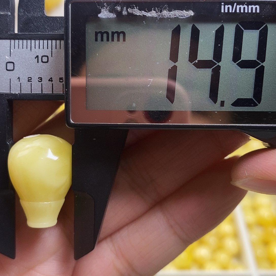 裸石琥珀未镶嵌蜜蜡三通