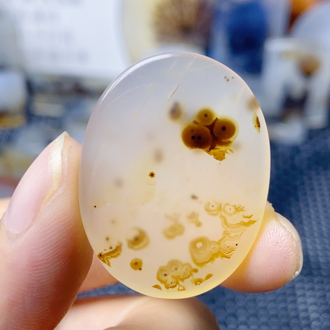 玛瑙/玉髓未镶嵌珠宝奇石