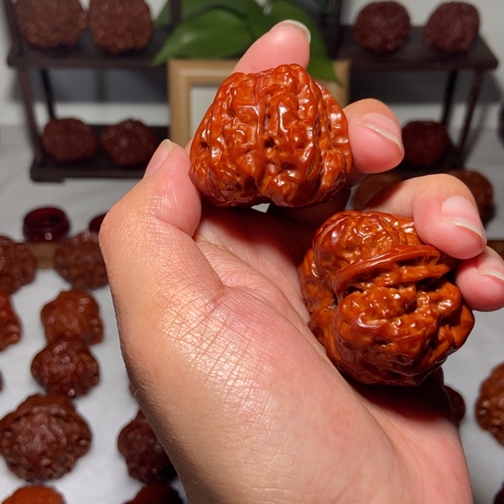 血***活吊坠文玩核桃蛤蟆头