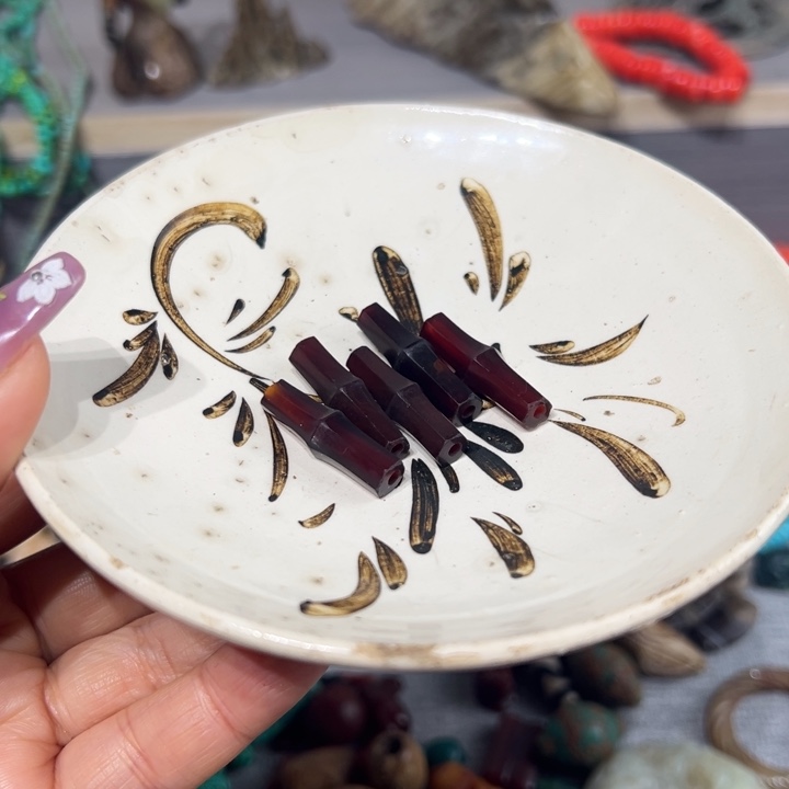 瓷片^_^^_^^_^^_^^_^^_^