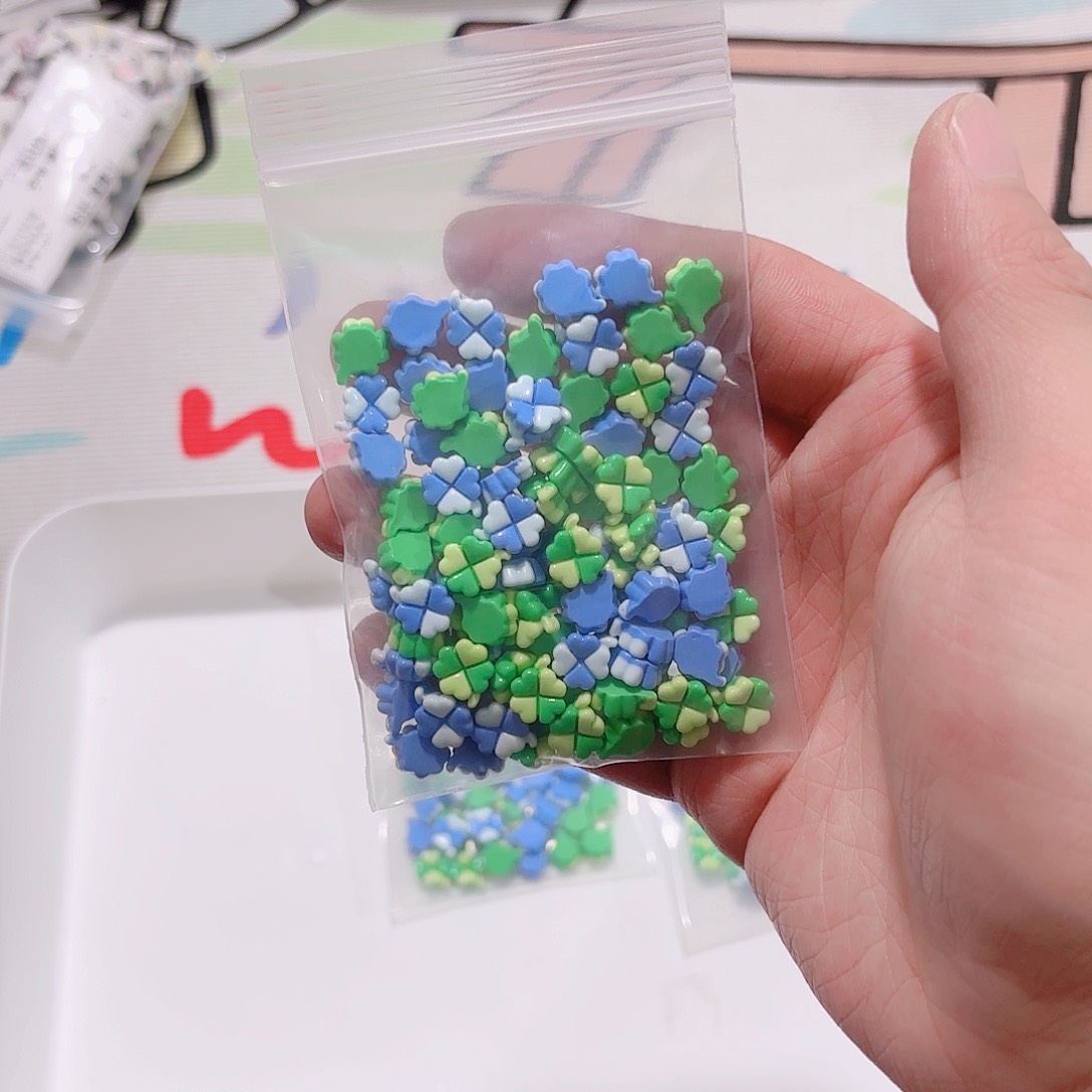 树脂想念金粉超迷你4叶草100个