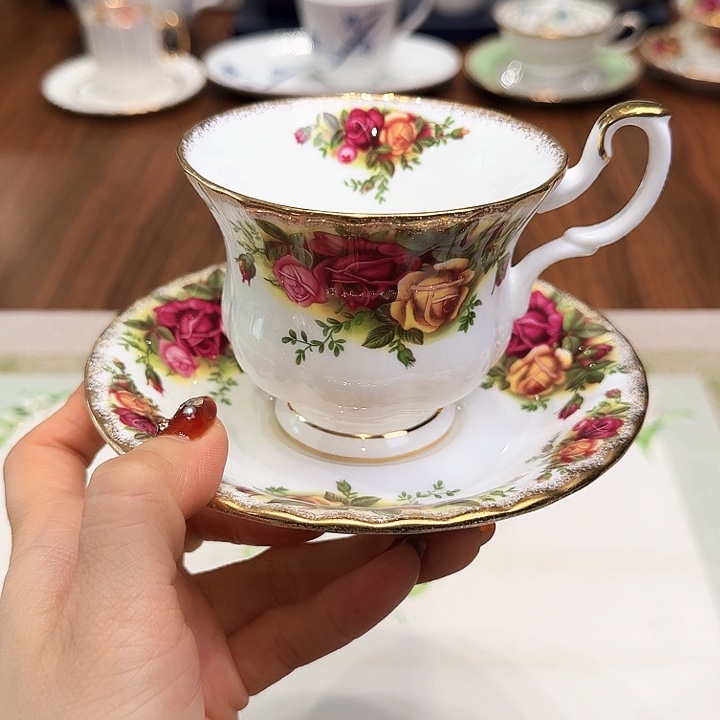 瓷片杯子杯子杯子水杯杯子水杯