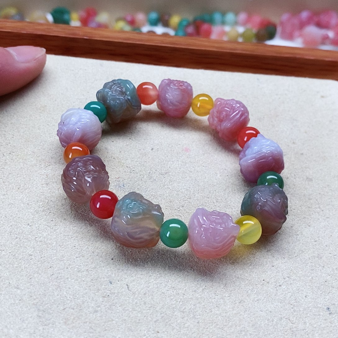 玛瑙手饰未镶嵌盐源019