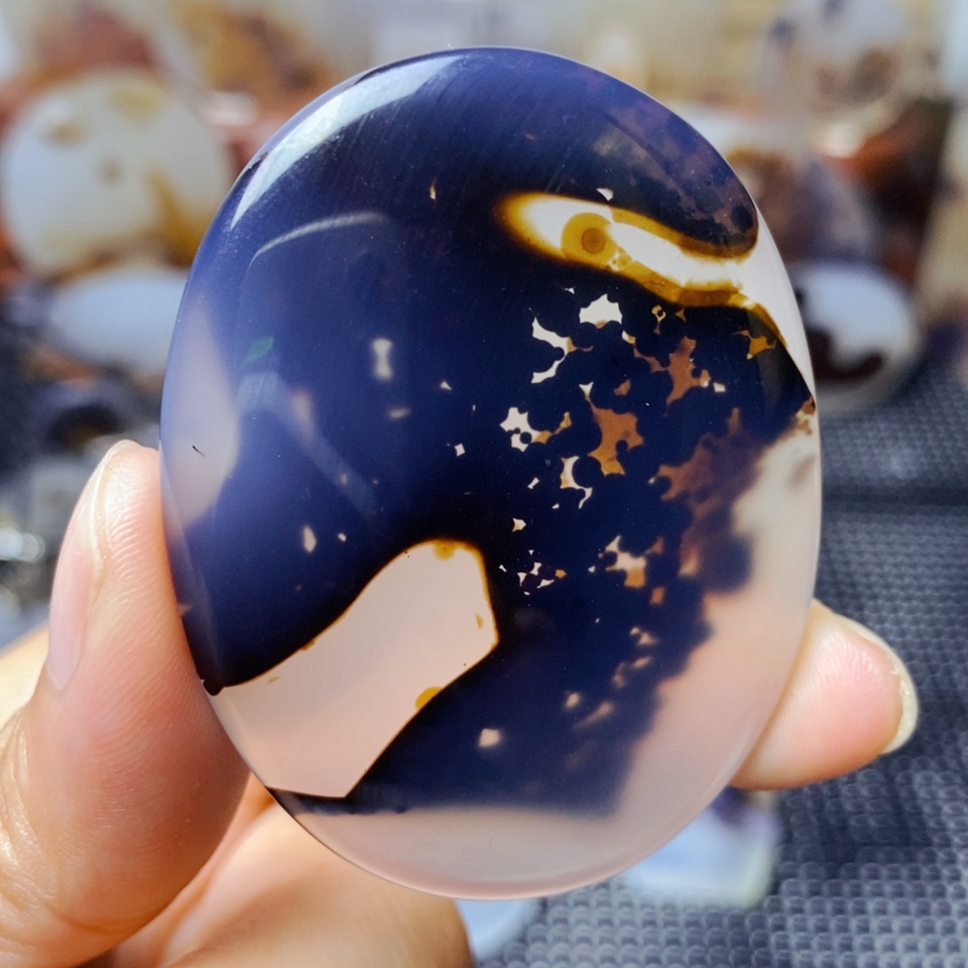 玛瑙/玉髓未镶嵌珠宝半成品