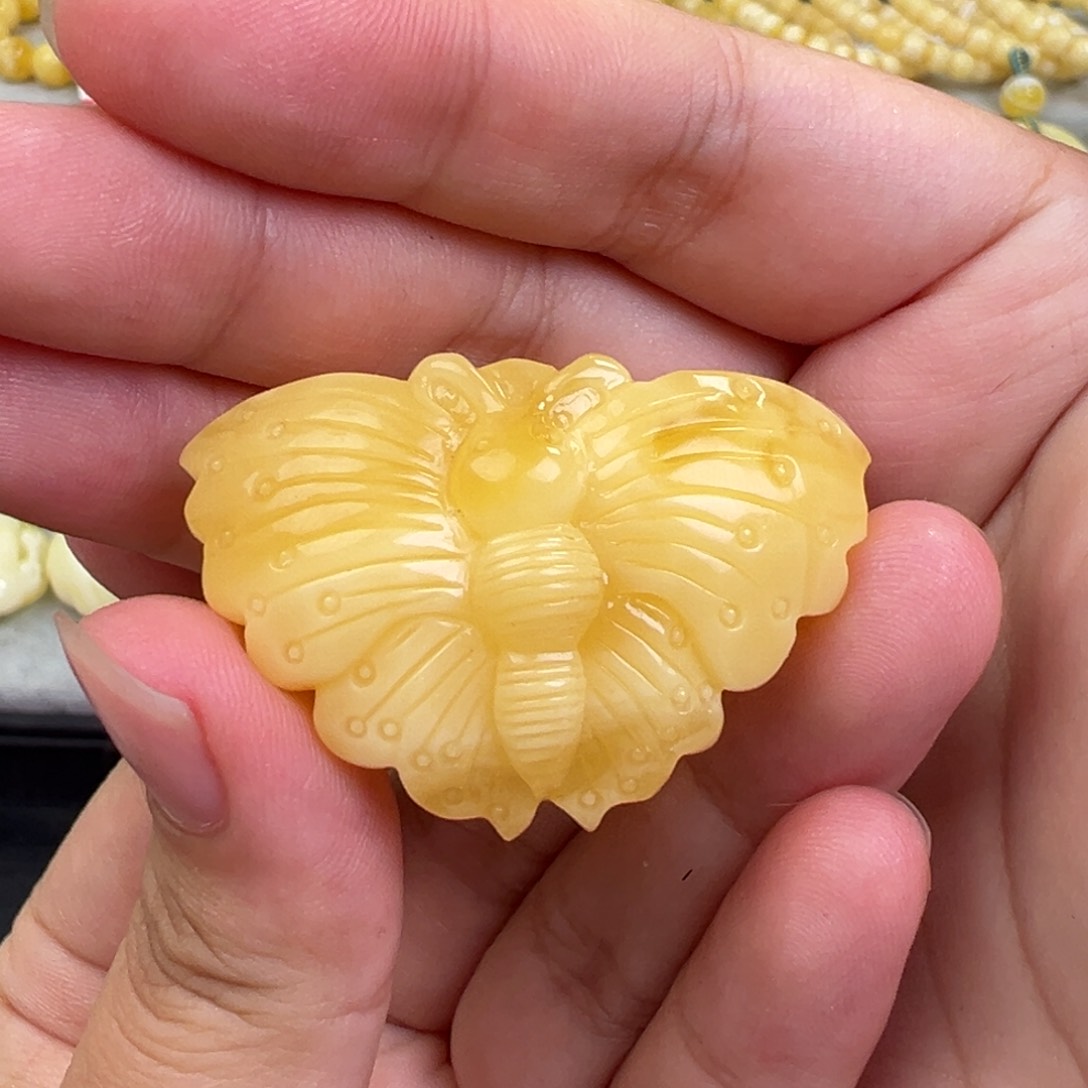 琥珀手链未镶嵌蝴蝶