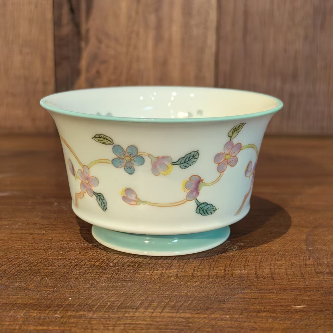 玲珑集 花卉纹松石绿主人杯 LL474