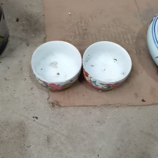 瓷片玩玩具枪毙吧热热的
