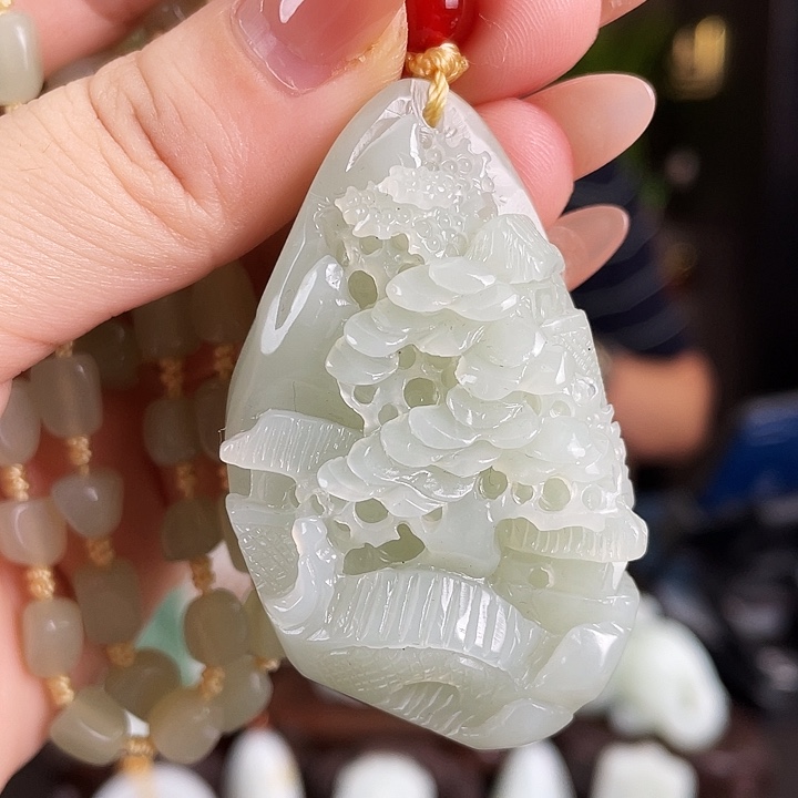 和田玉未镶嵌颈饰