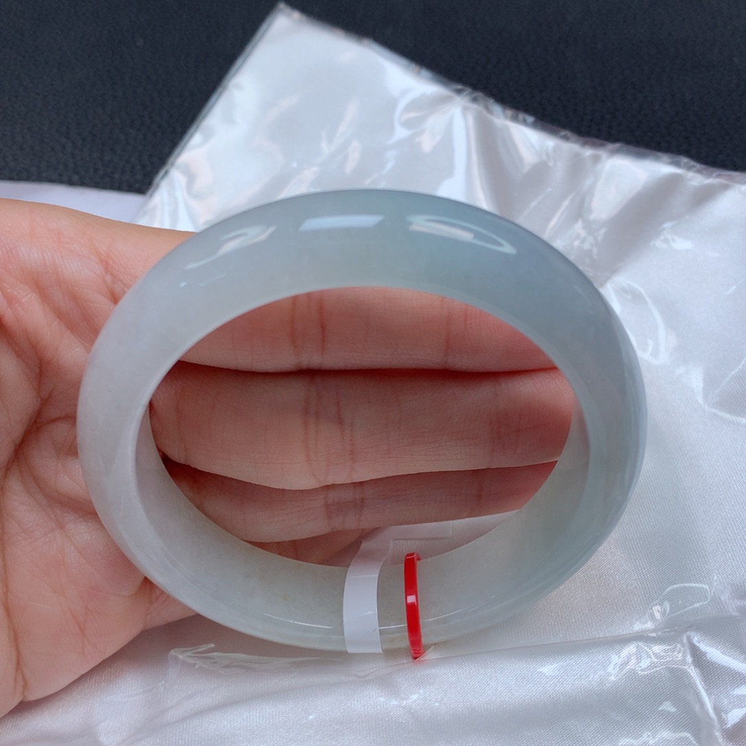 翡翠手镯未镶嵌天然59圈