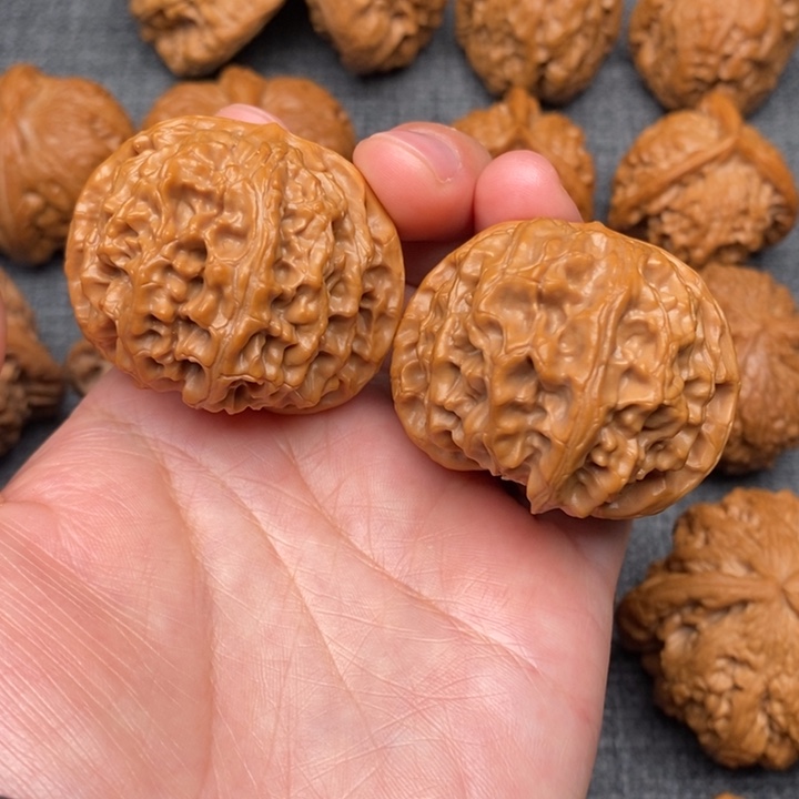 文玩核桃吊坠尺寸42苹果