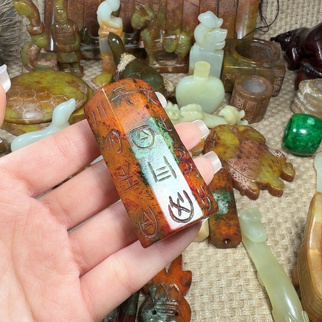 白玉菩提吊坠伤**车挂件