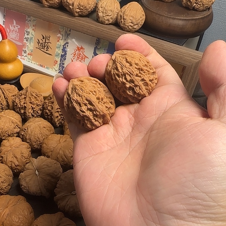 吊坠文玩核桃30凤冠手捻