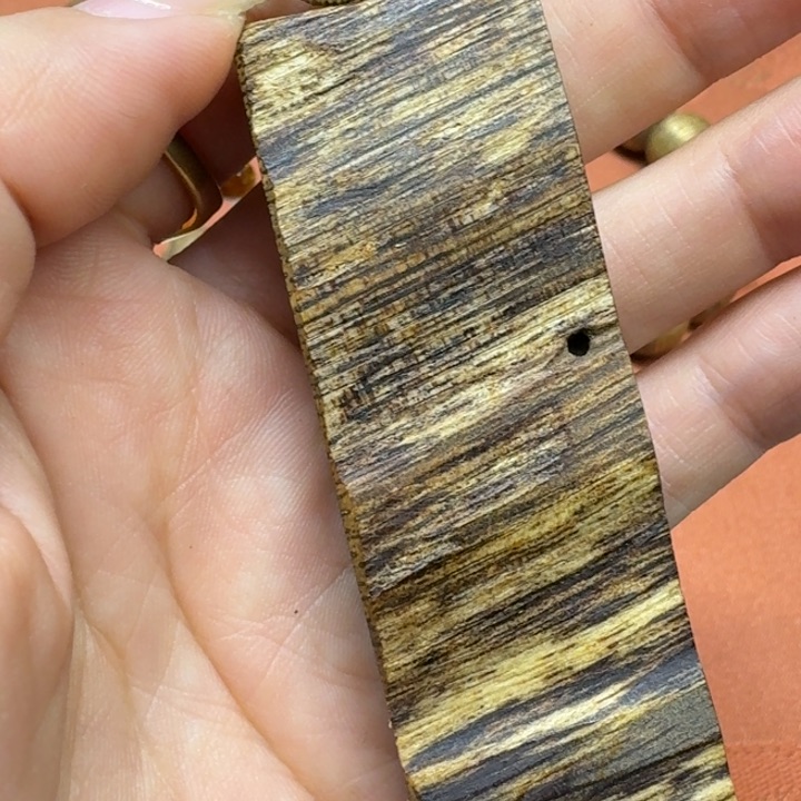 沉香吊坠馨安居沉香定制款