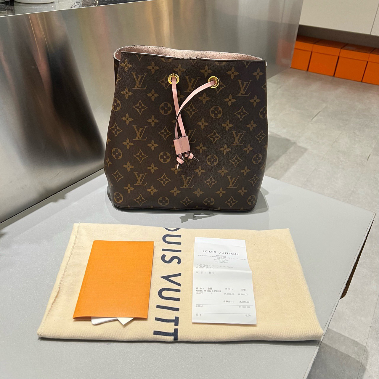 95新 LouisVuitton/路易威登 LV/路易威登 老花粉水桶neono