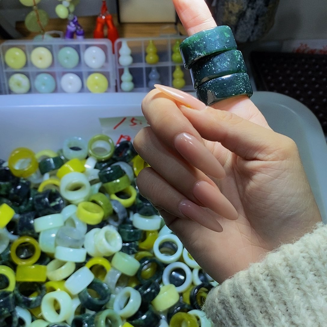 未镶嵌蛇纹石玉其他85