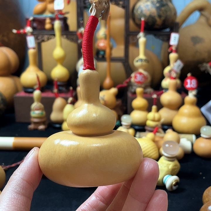 暖***。葫芦丝老师在讲道理吗