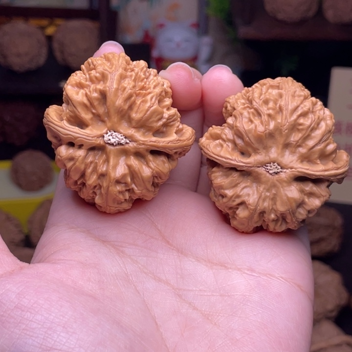 把件桃核闪购18大粗筋42尺