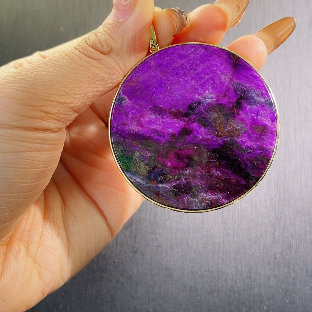 苏纪石（舒俱来）圆牌18K金镶嵌