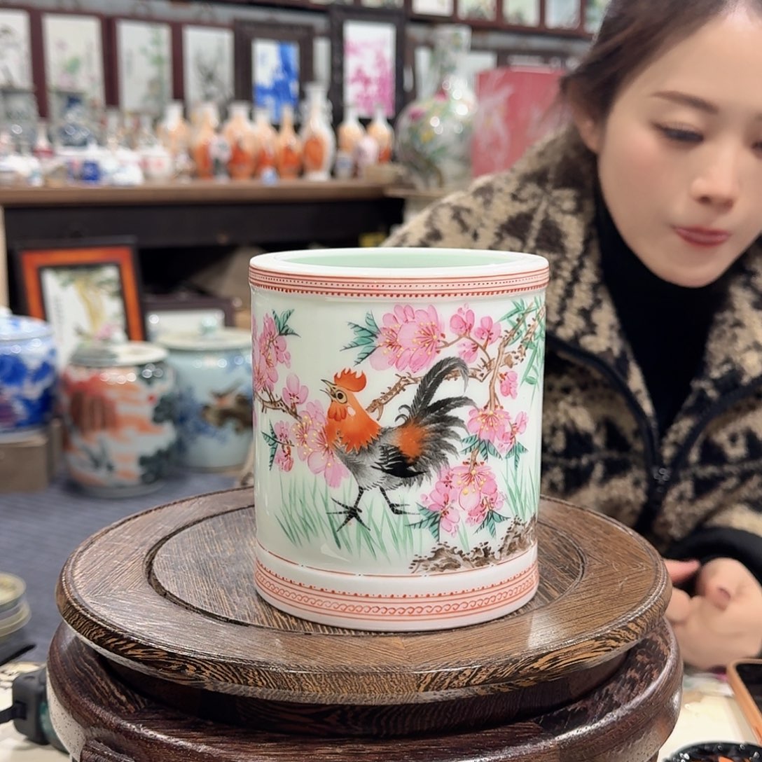 摆件瓷/////景德镇陶瓷瓷器。