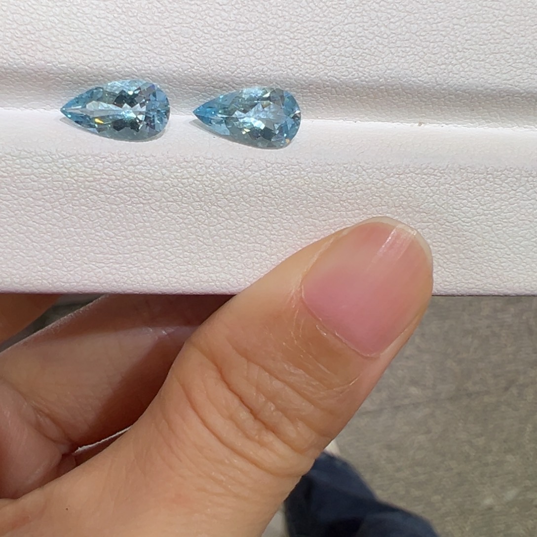 海蓝宝石裸石2.55ct两颗圣玛利亚