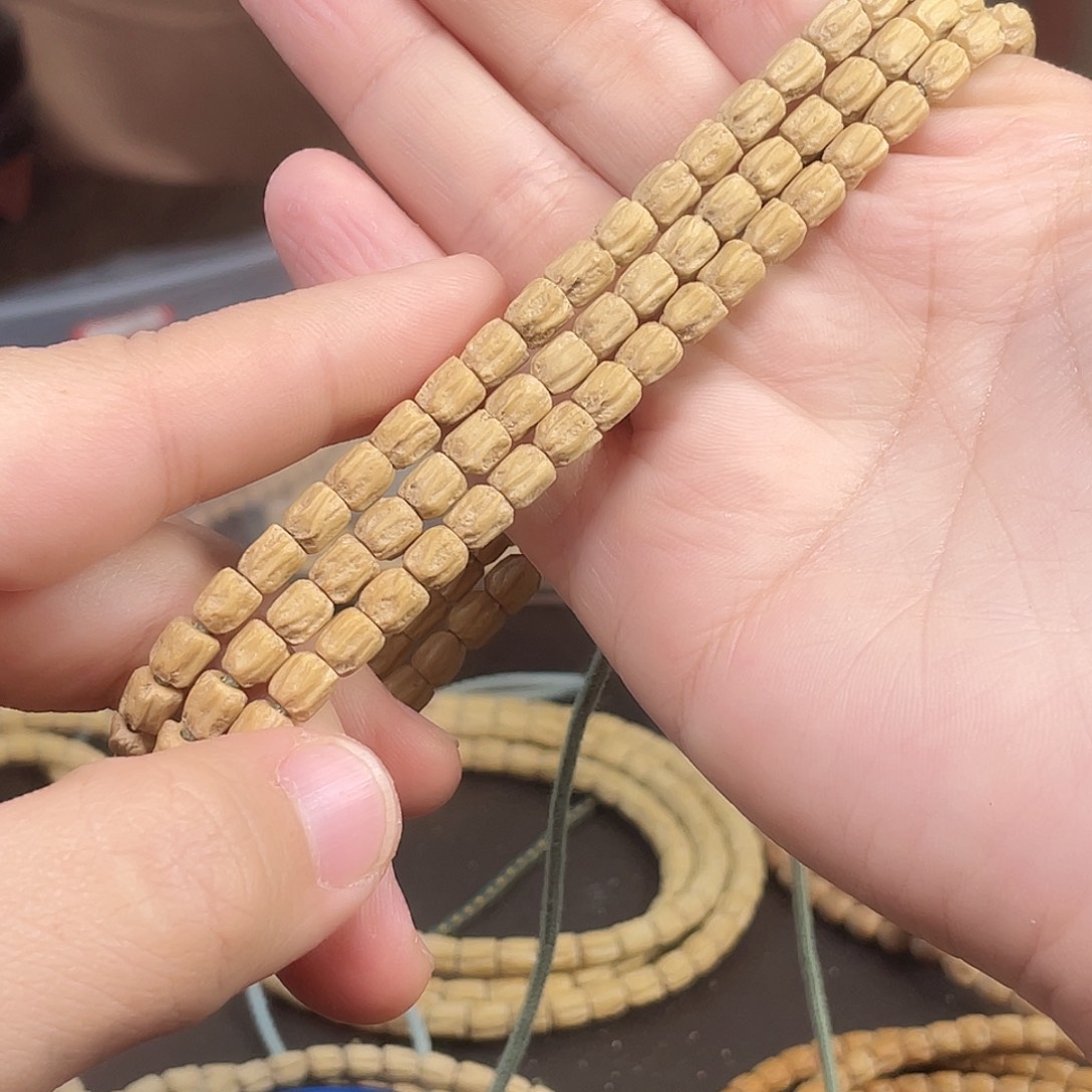 柏香籽/百香籽吊坠