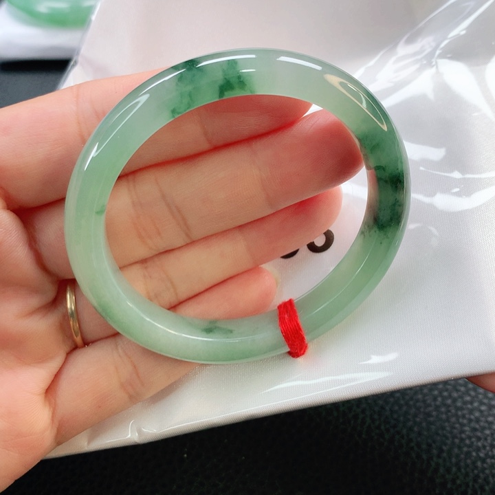 未镶嵌手镯翡翠52.5贵妃