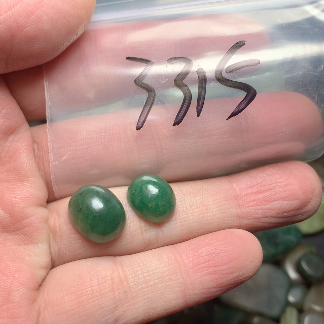 独山玉手链未镶嵌乐*遥