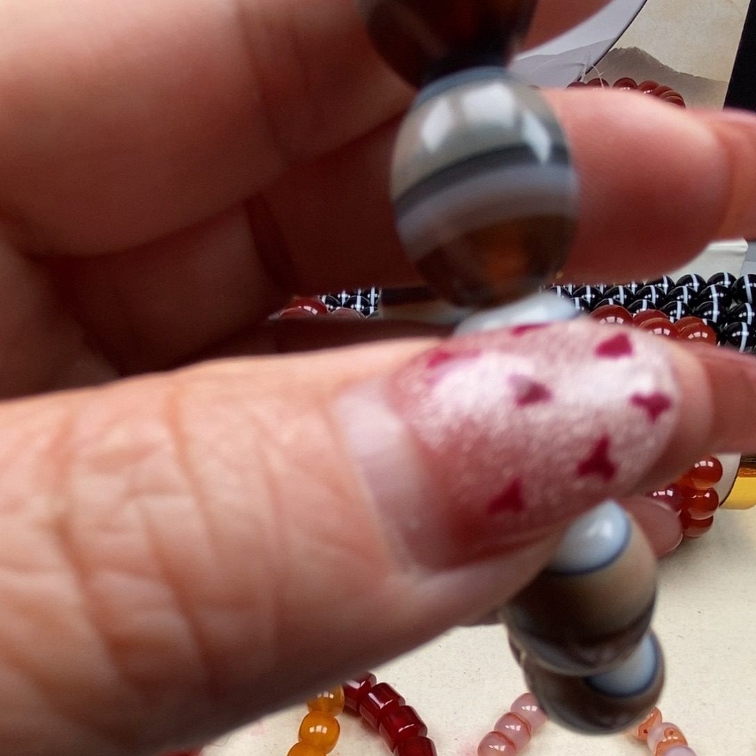 娜***子玛瑙/玉髓未镶嵌珠宝半成品