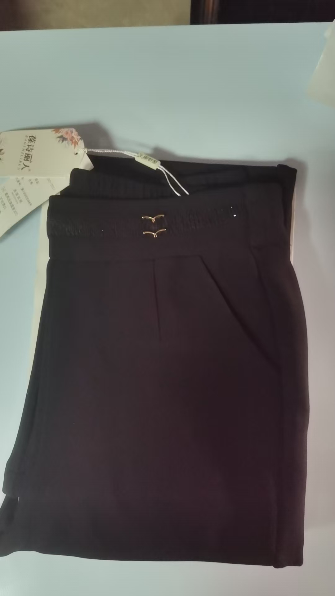 7810 黑女喇叭裤130斤