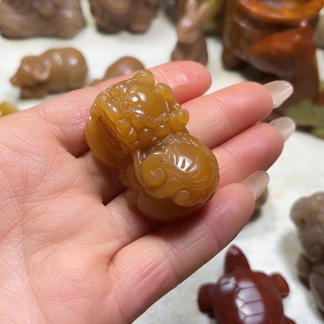 白玉菩提吊坠白玉菩提吊坠