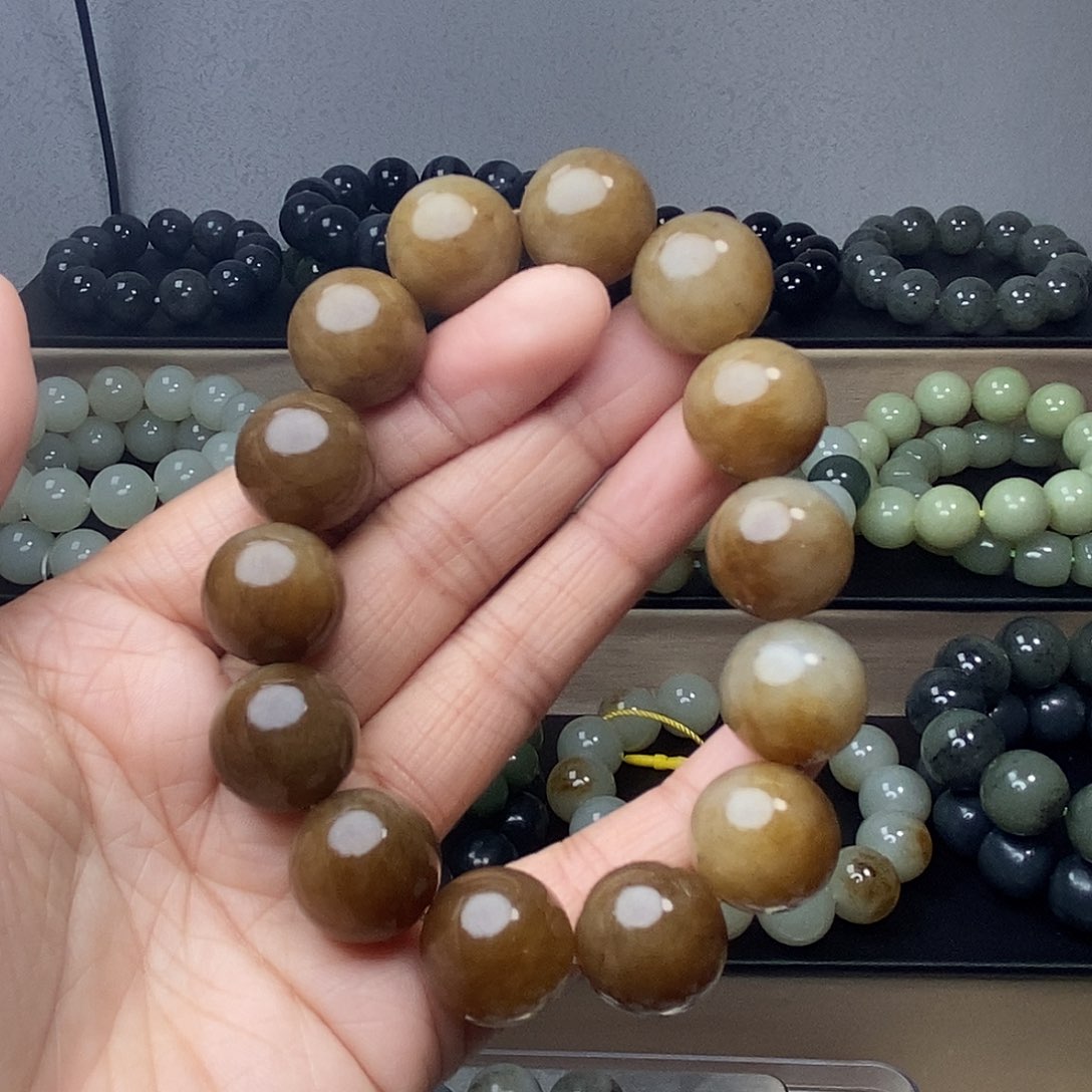 和田玉手链未镶嵌卡16