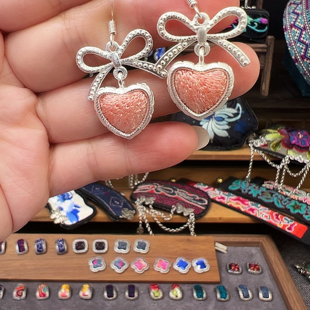 织绣手工刺绣工艺品