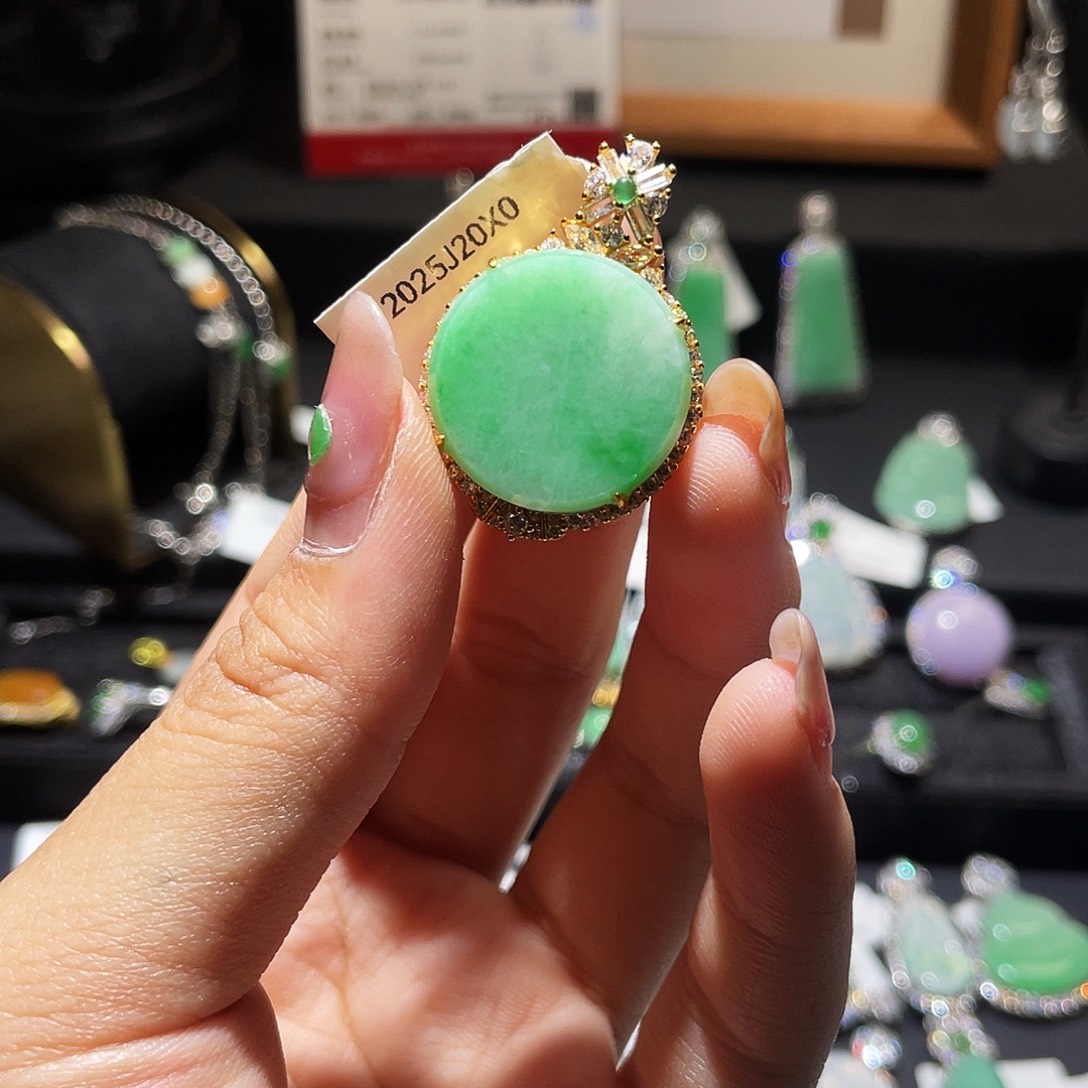 翡翠银S925镶嵌颈饰