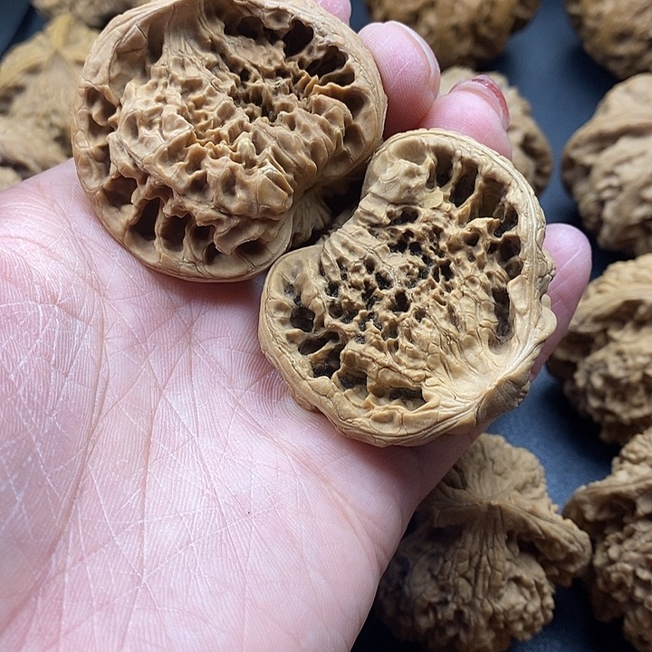 吊坠龙脊菩提聚宝盆46