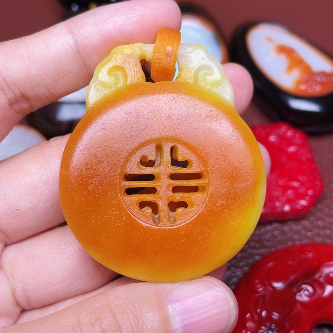 和田玉颈饰未镶嵌用****3