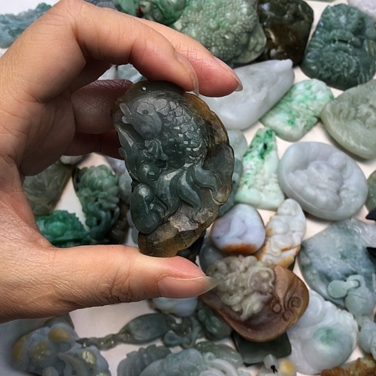 定制翡翠未镶嵌翡翠